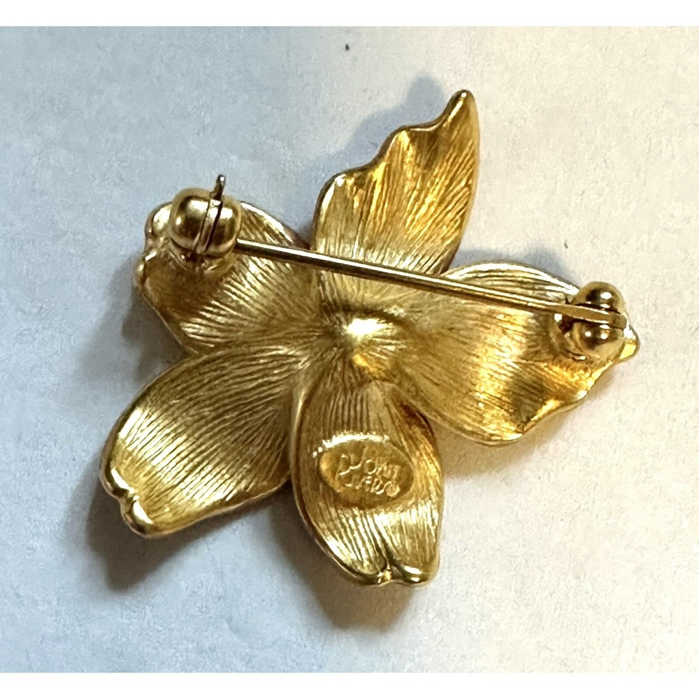 Joan River Plumeria Flower Pin - Picture 3 of 3